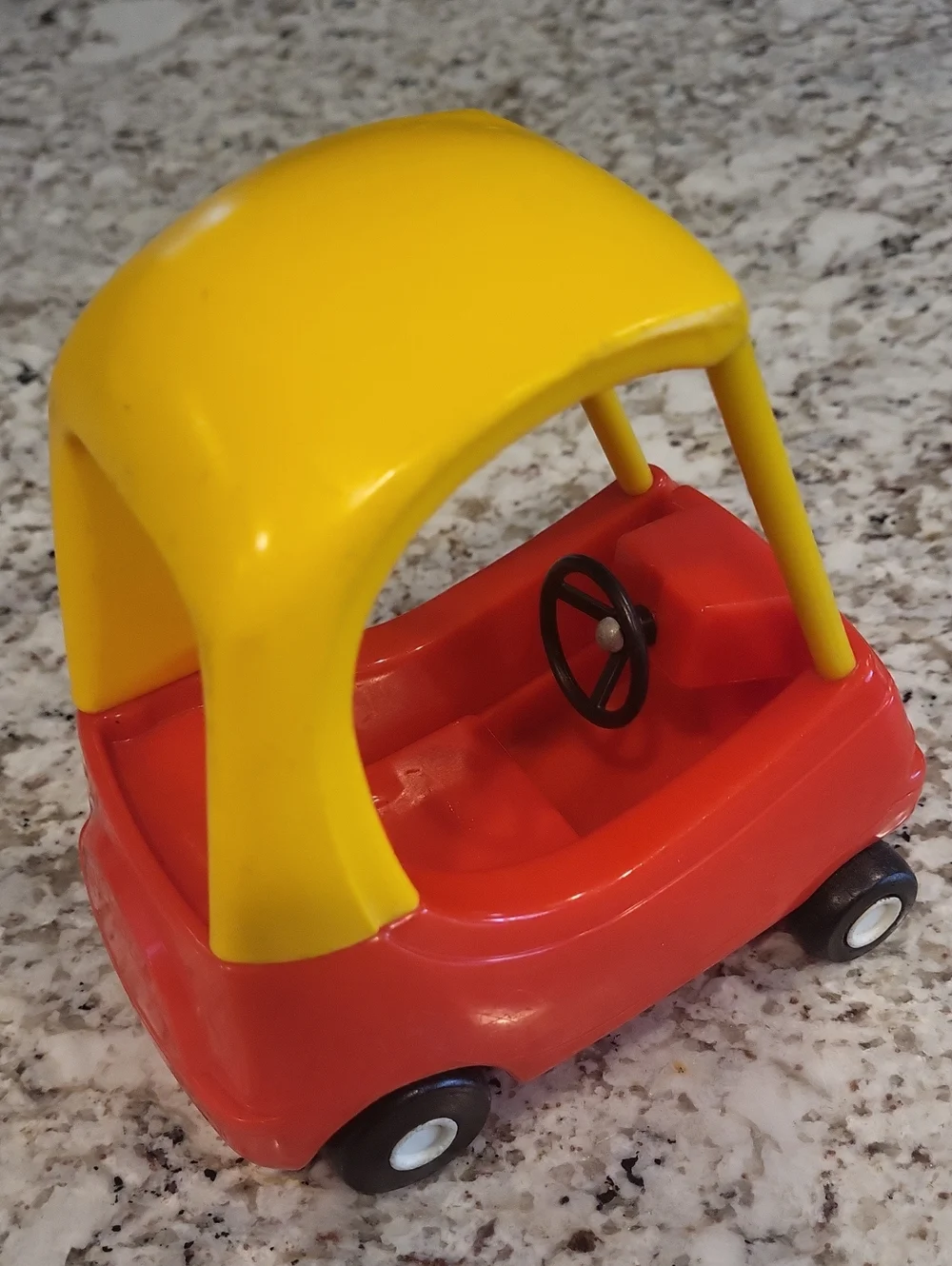 Mini Little Tikes Cozy Coupe Car